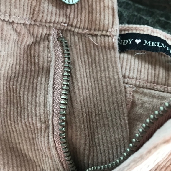 Brandy Melville light pink corduroy skirt - Picture 4 of 7
